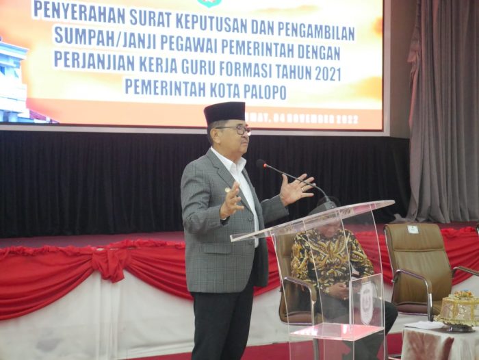 Walikota Palopo Lantik Dan Mengambil Sumpah P3K Guru Formasi Tahun 2021. 